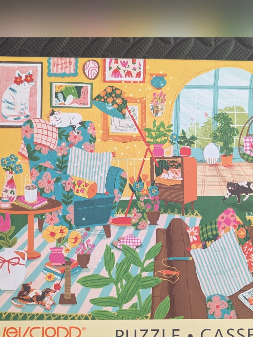 New - 1000 Piece Werkshoppe Puzzle - Cat House